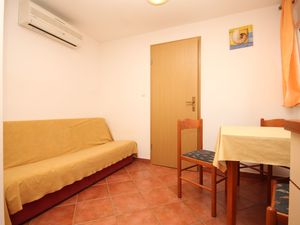 23929679-Ferienwohnung-3-Umag-300x225-1