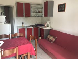 23929700-Ferienwohnung-4-Umag-300x225-2