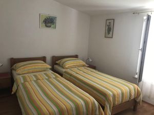 23929700-Ferienwohnung-4-Umag-300x225-5