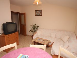 23929655-Ferienwohnung-6-Umag-300x225-1