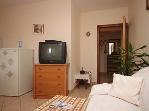 23929655-Ferienwohnung-6-Umag-300x225-2