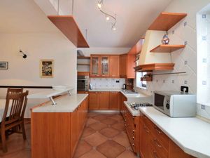 24033918-Ferienwohnung-8-Umag-300x225-2