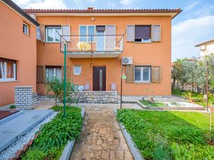 23777607-Ferienwohnung-3-Umag-300x225-4