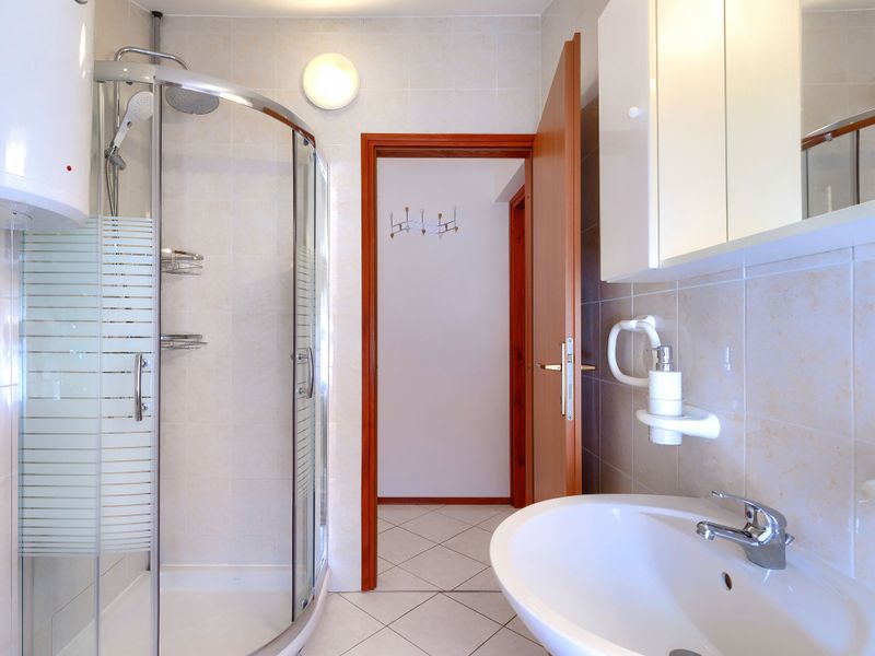 23842240-Ferienwohnung-4-Umag-800x600-1