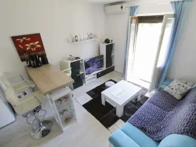 Ferienwohnung für 2 Personen (30 m²) in Umag 1/10
