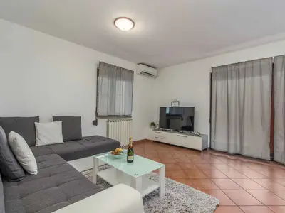 Ferienwohnung für 6 Personen (61 m²) in Umag 6/10