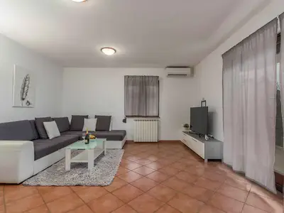 Ferienwohnung für 6 Personen (61 m²) in Umag 7/10