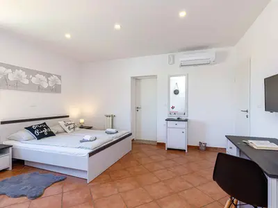 Ferienwohnung für 2 Personen (45 m²) in Umag 8/10
