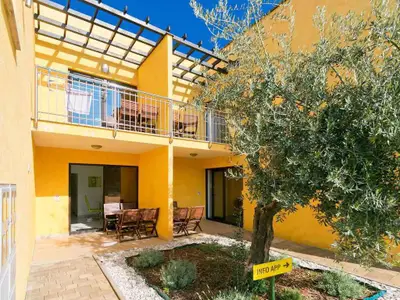 Ferienwohnung für 4 Personen (42 m²) in Umag 1/10