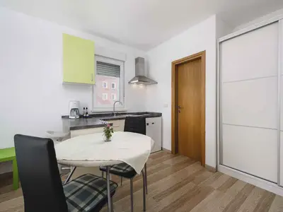 Ferienwohnung für 2 Personen (30 m²) in Umag 6/10
