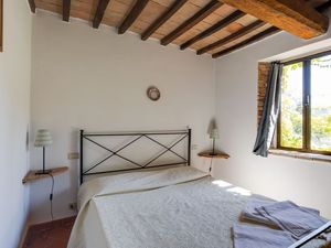 22291369-Ferienwohnung-4-Umbertide-300x225-5