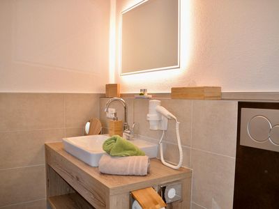 Badezimmer Wohnung Sonnenschein