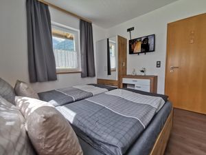 17932451-Ferienwohnung-6-Umhausen-300x225-5