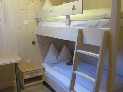 Schlafzimmer mit Etagenbett Schlafzimmer mit Etagenbett