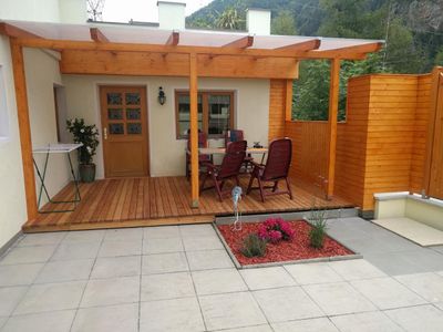 Der Eingang zur FeWo mit Terrasse