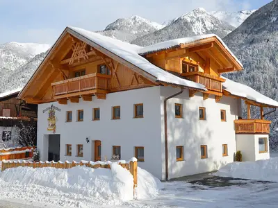 Außenansicht des Gebäudes. Chalet Appartement Hörndle Außenansicht des Gebäudes. Chalet Appartement Hörndle