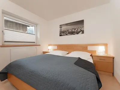 Schlafzimmer1