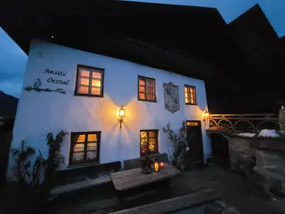 Haus Abendbeleuchtung