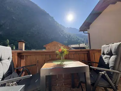 Balkon mit Morgensonne