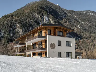 Haus Südansicht rechts Winter