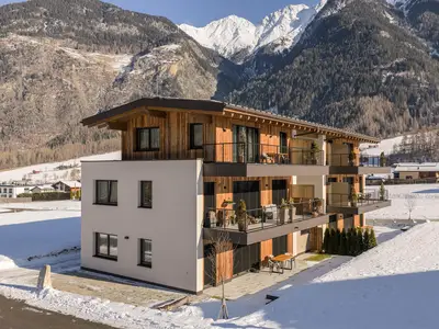 Haus linke Seite Winter