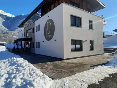 Haus Einfahrt_Winter