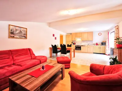 Wohn- und Essbereich