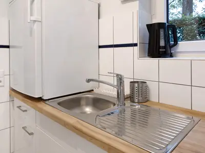 KITCHEN, INSIDE