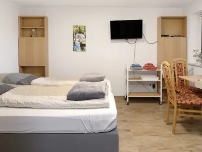 Photo, INSIDE, OUTSIDE
