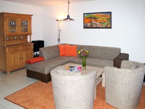 23850238-Ferienwohnung-5-Ummanz-300x225-1