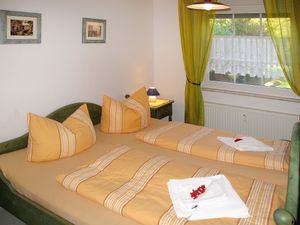 23850238-Ferienwohnung-5-Ummanz-300x225-3