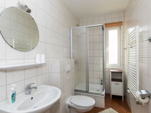 23846519-Ferienwohnung-4-Ummanz-300x225-4