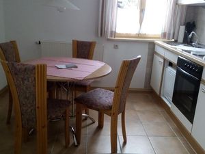 21707783-Ferienwohnung-3-Unterammergau-300x225-3