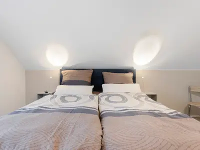 BEDROOM, INSIDE