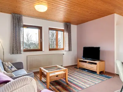 Photo, INSIDE, OUTSIDE