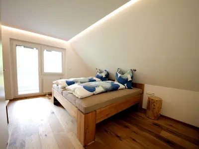 Photo, INSIDE, OUTSIDE