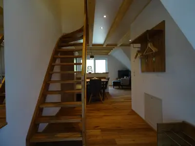 Photo, INSIDE, OUTSIDE