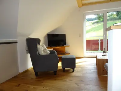 Photo, INSIDE, OUTSIDE