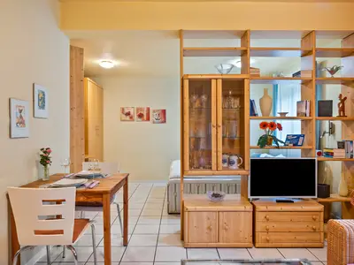 Photo, INSIDE, OUTSIDE