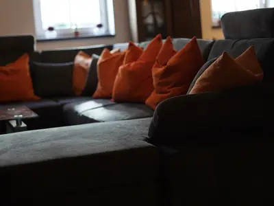 Schlafcouch im WZ ausziehbar