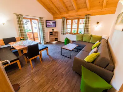 Wohnbereich mit Schlafmöglichkeit