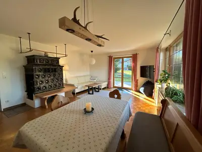 Wohnzimmer mit Esseck