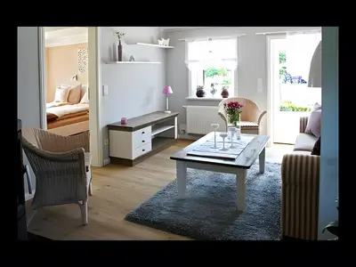 Photo, INSIDE, OUTSIDE