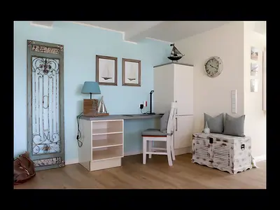 Photo, INSIDE, OUTSIDE