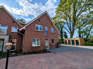 23955213-Ferienwohnung-2-Uplengen-300x225-1