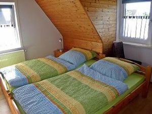 18283736-Ferienwohnung-4-Uslar-300x225-4