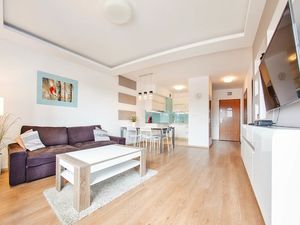 24048767-Ferienwohnung-4-Ustka-300x225-0