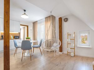 24048775-Ferienwohnung-4-Ustka-300x225-2