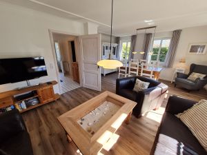 23882612-Ferienwohnung-5-Utersum-300x225-3