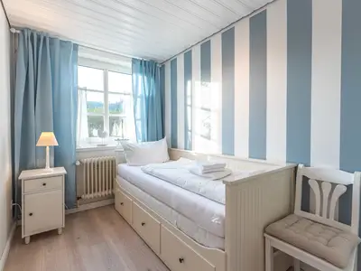 Ferienwohnung für 3 Personen (36 m²) in Utersum 9/10